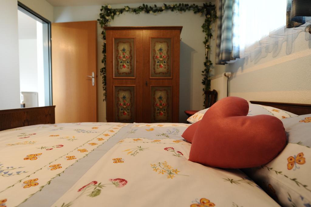 Fruehstueckspension Lach Bed & Breakfast Eberndorf Ruang foto